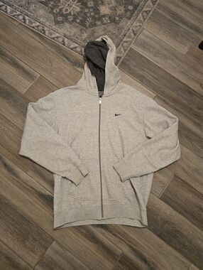 Vintage Y2K Gray Nike Zip Up Sweatshirt Hoodie